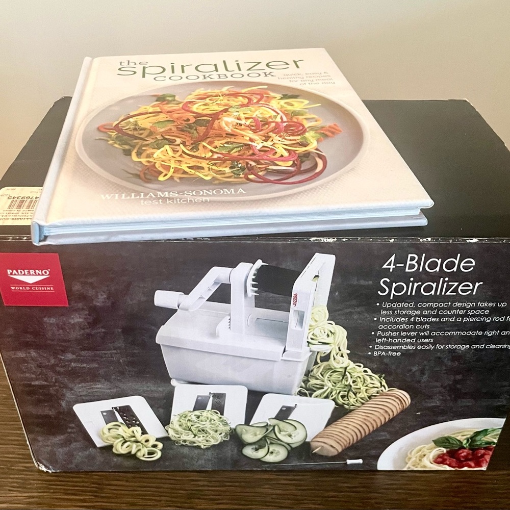 4-Blade Spiralizer + Recipe Book